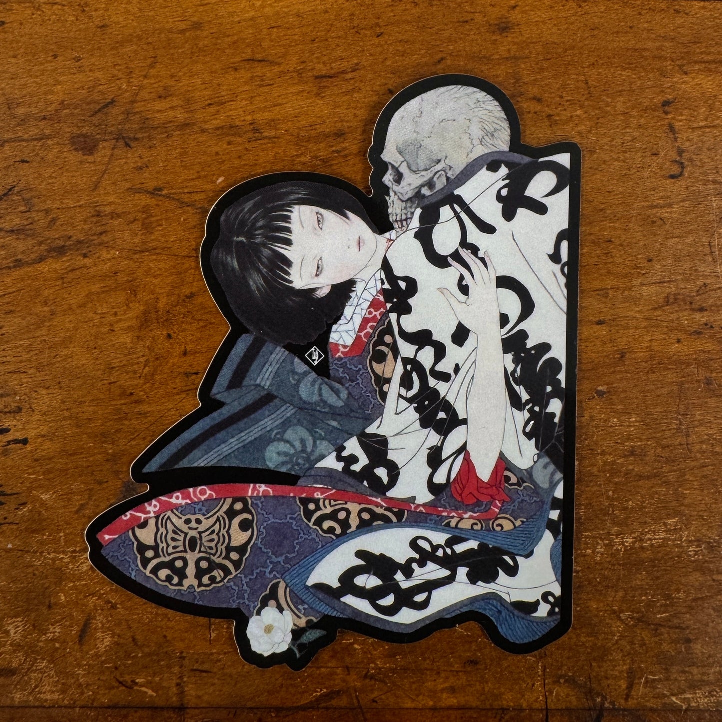 [Takato YAMAMOTO] 襤褸オリジナルステッカー ダイカット スカルと抱き合う少女